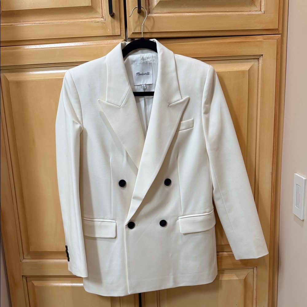 Madewell Women’s White Double-Breasted Blazer